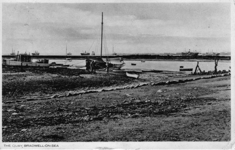  The Quay, Bradwell on Sea. Postcard, postally used in August 1932. 
Cat1 Places-->Bradwell Cat2 Blackwater-->Laid up ships